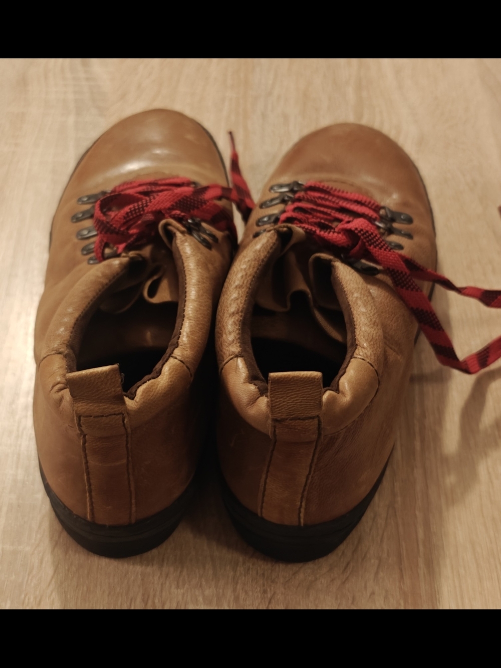 Born Green Lake Men’s Size 11M Leather Casual Comfort Shoes Brown